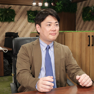 部長 戸倉　弘晶